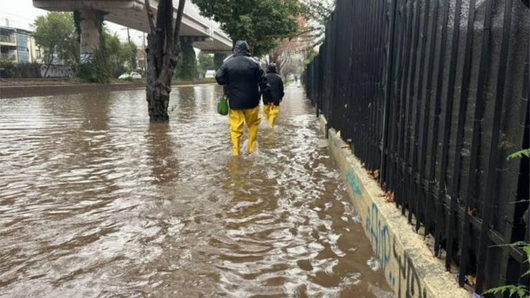 Alerta por lluvias en la Región Metropolitana: Puente Alto entre las comunas con riesgo de aluviones