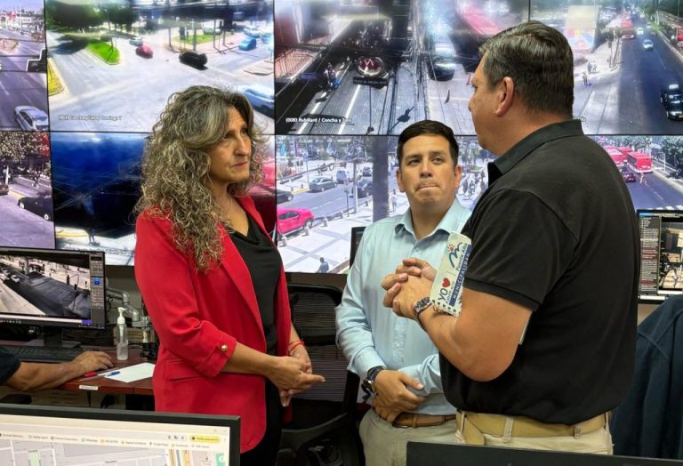 Subsecretaría de prevención y delitos se reúne con alcalde Matias Toledo para abordar temáticas de seguridad que preocupan a la comuna.