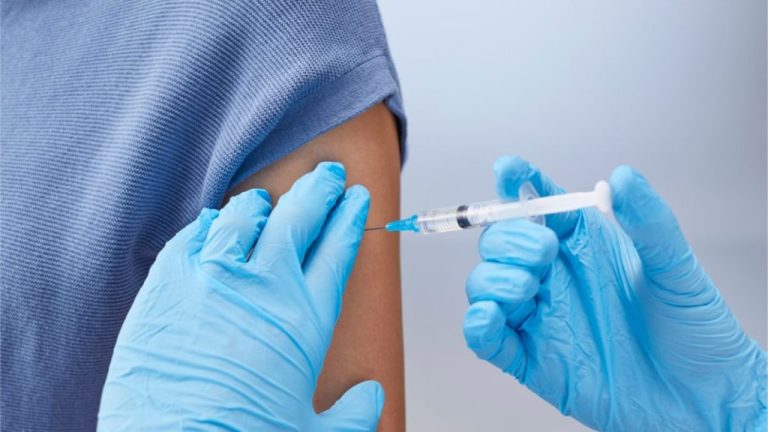 Vacunación contra la influenza en Puente Alto: revisa los puntos y horarios disponibles esta semana