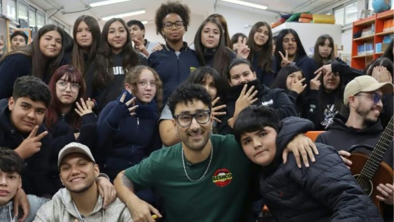 Música y convivencia: La Combo Tortuga participó en jornada contra la violencia escolar en Puente Alto