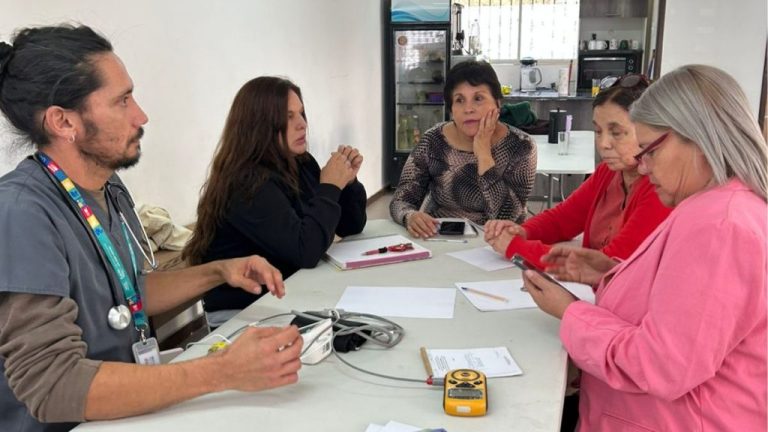 Avanza la instalación del primer Dispositivo Médico Territorial en Puente Alto con talleres comunitarios gratuitos