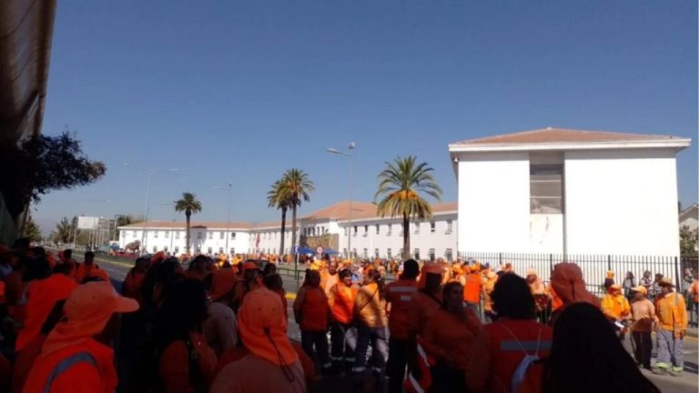 Municipalidad de Puente Alto pone fin anticipado al contrato con Pacific Green tras denuncias por incumplimientos laborales
