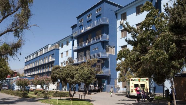 Hospital Sótero del Río enfrenta crisis financiera: acusan falta de insumos, personal y presupuesto solo hasta agosto