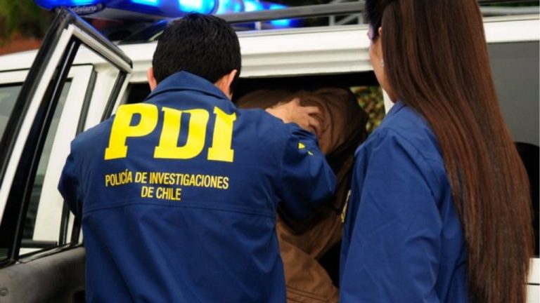Pareja es detenida por homicidio ocurrido en calle Sargento Menadier de Puente Alto