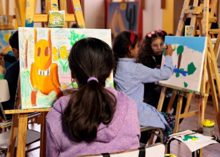 Taller de Coloring y Arte en Puente Alto invita a expresar la creatividad en un espacio inclusivo