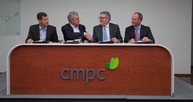 CMPC vende negocio de corrugados a Smurfit Westrock por US$420 millones: operación incluye activos en Puente Alto