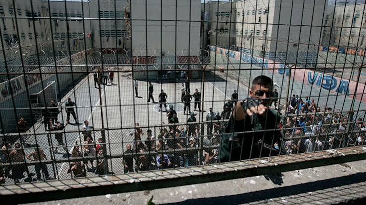 Tercer Juzgado Civil de Santiago condena al Fisco por muerte de interno en el Centro de Cumplimiento Penitenciario de Puente Alto